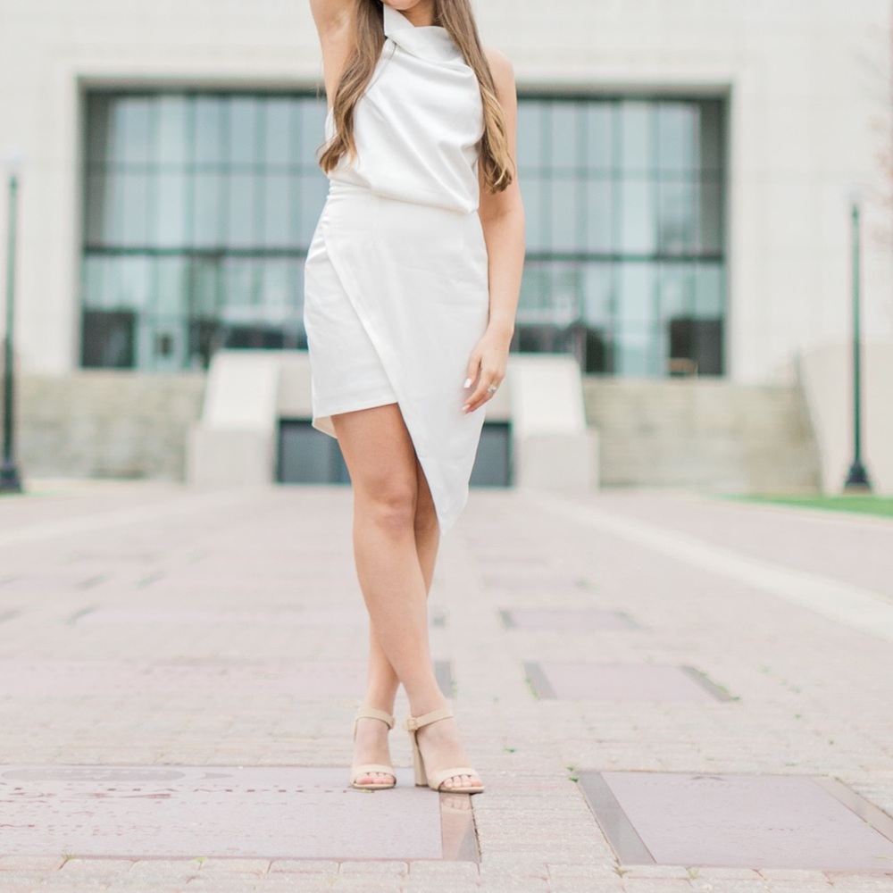 Elliatt Asymmetrical White Dress